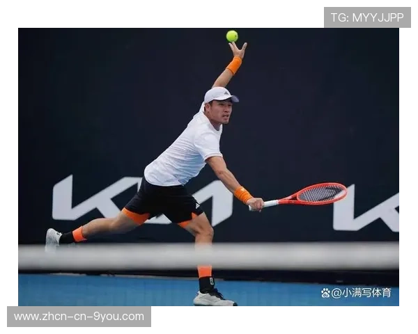 澳网吴易昺抽筋退赛，医疗团队及时介入